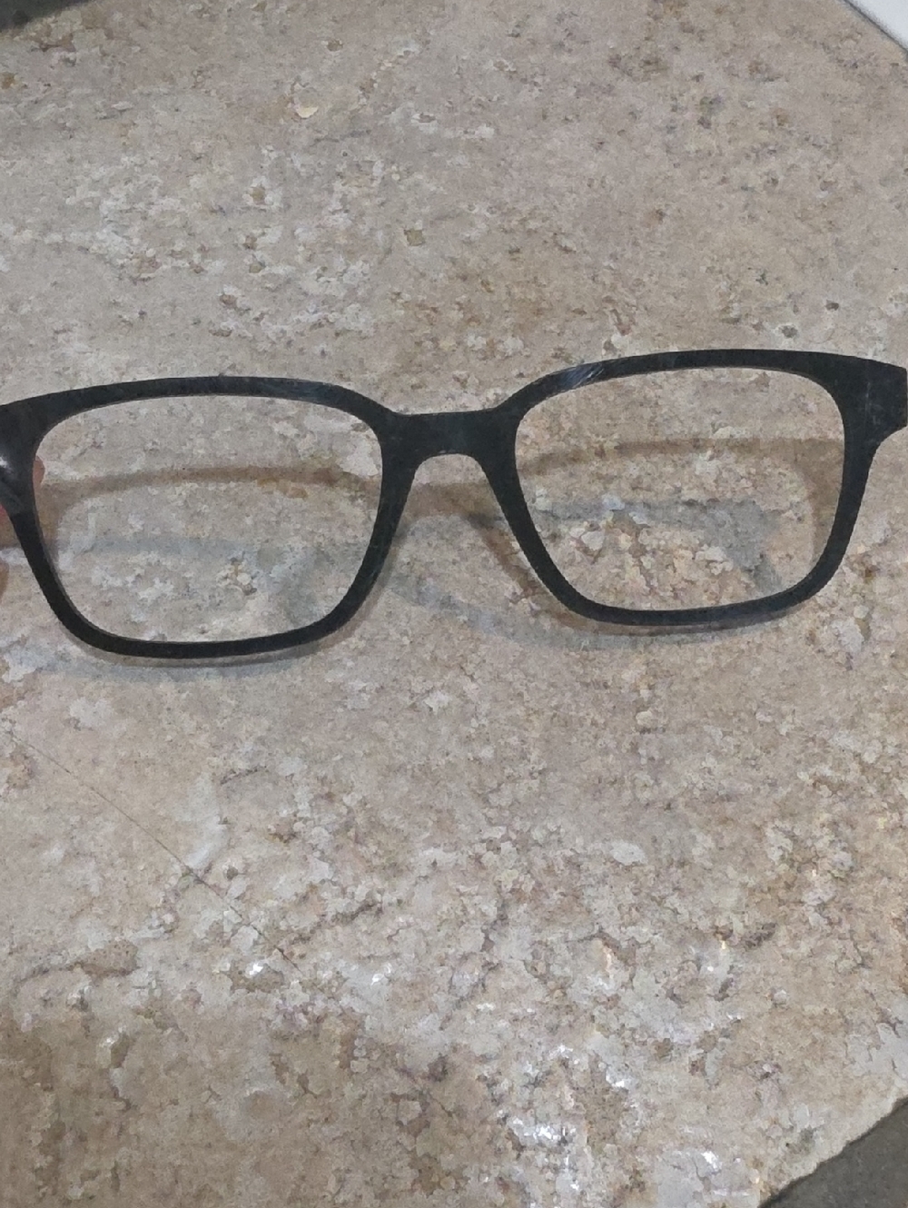 Finley Black Frame